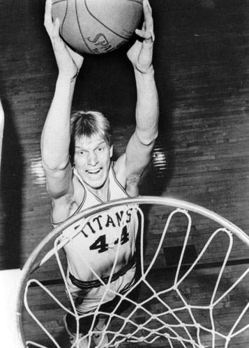 Not only was sinking a dunk no problem for seven-foot-tall NBA Hall of Famer Jack Sikma ‘77, but he was selected for the Academic All-America men’s basketball first team in 1976 and 1977.