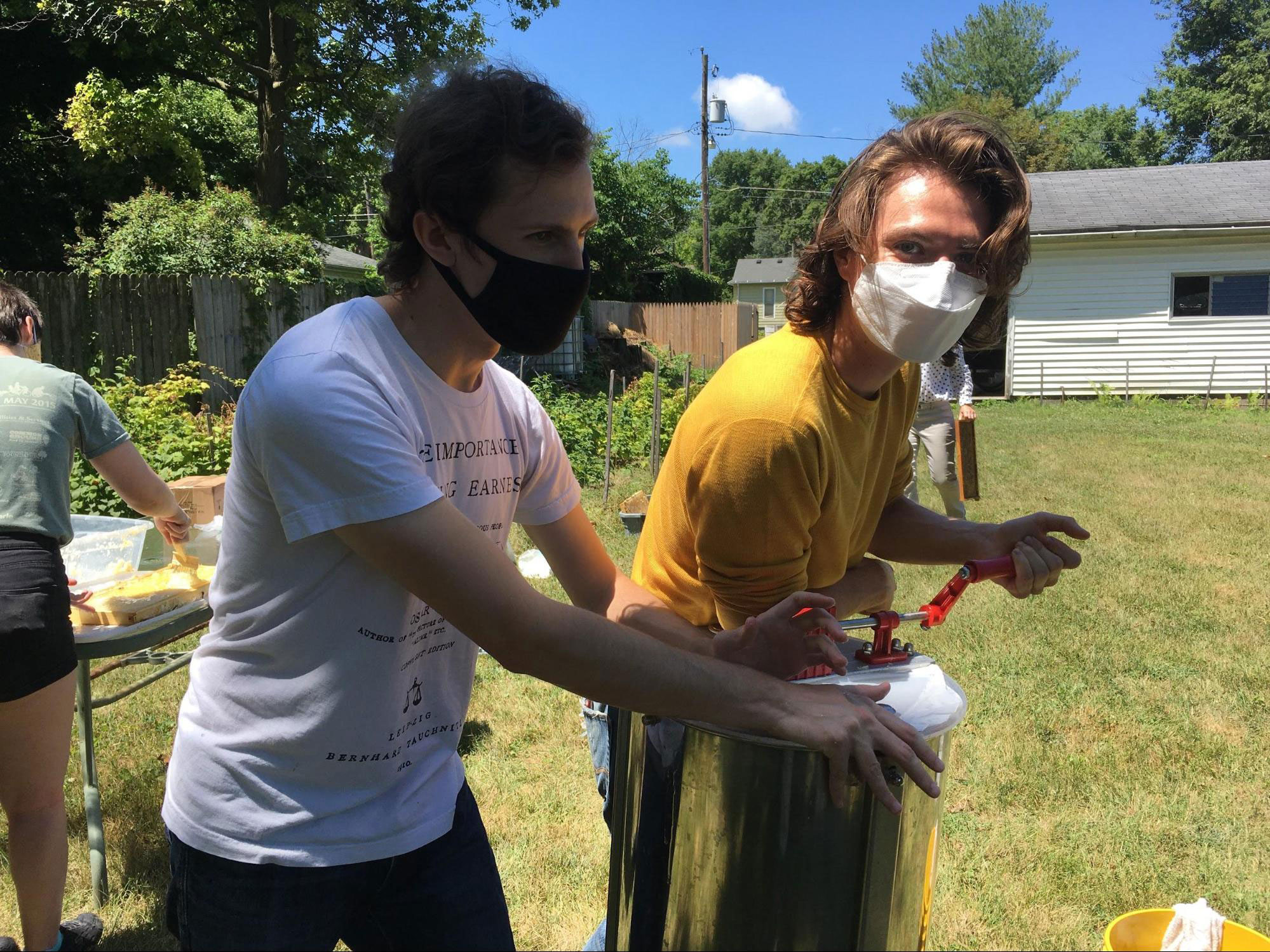 Honey extraction