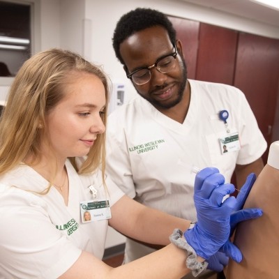 IWU nursing students in the lab