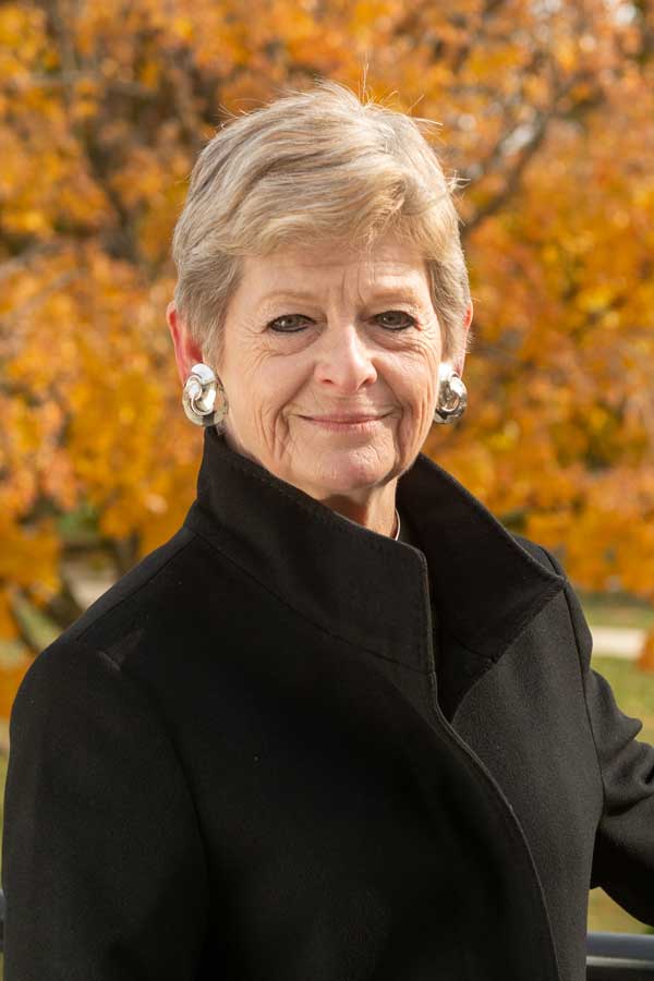 Headshot of President Georgia Nugent