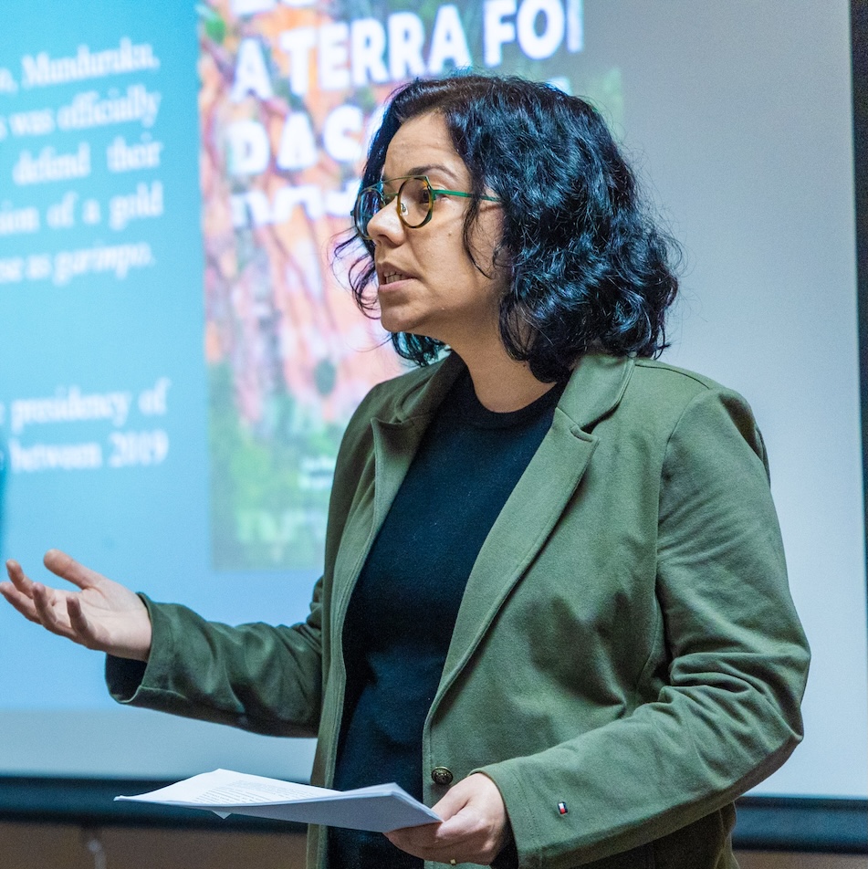 Scholar-in-Residence Barbara R. Galindo Rodrigues Marcos Barbara R. Galindo Rodrigues Marcos delivering a lecture.