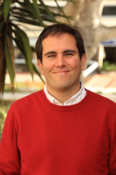 Portrait of Gabriel (Gabi) Guillén, PhD