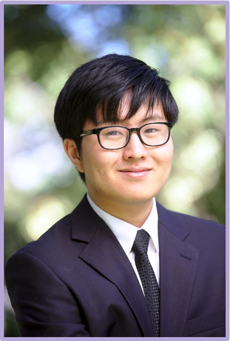 Image of tutor Steven Lee in a suit coat